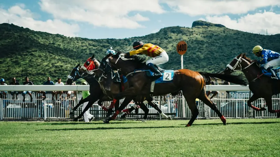 Derby Week handle hits $487m record as 23-1 Golden Tempo wins