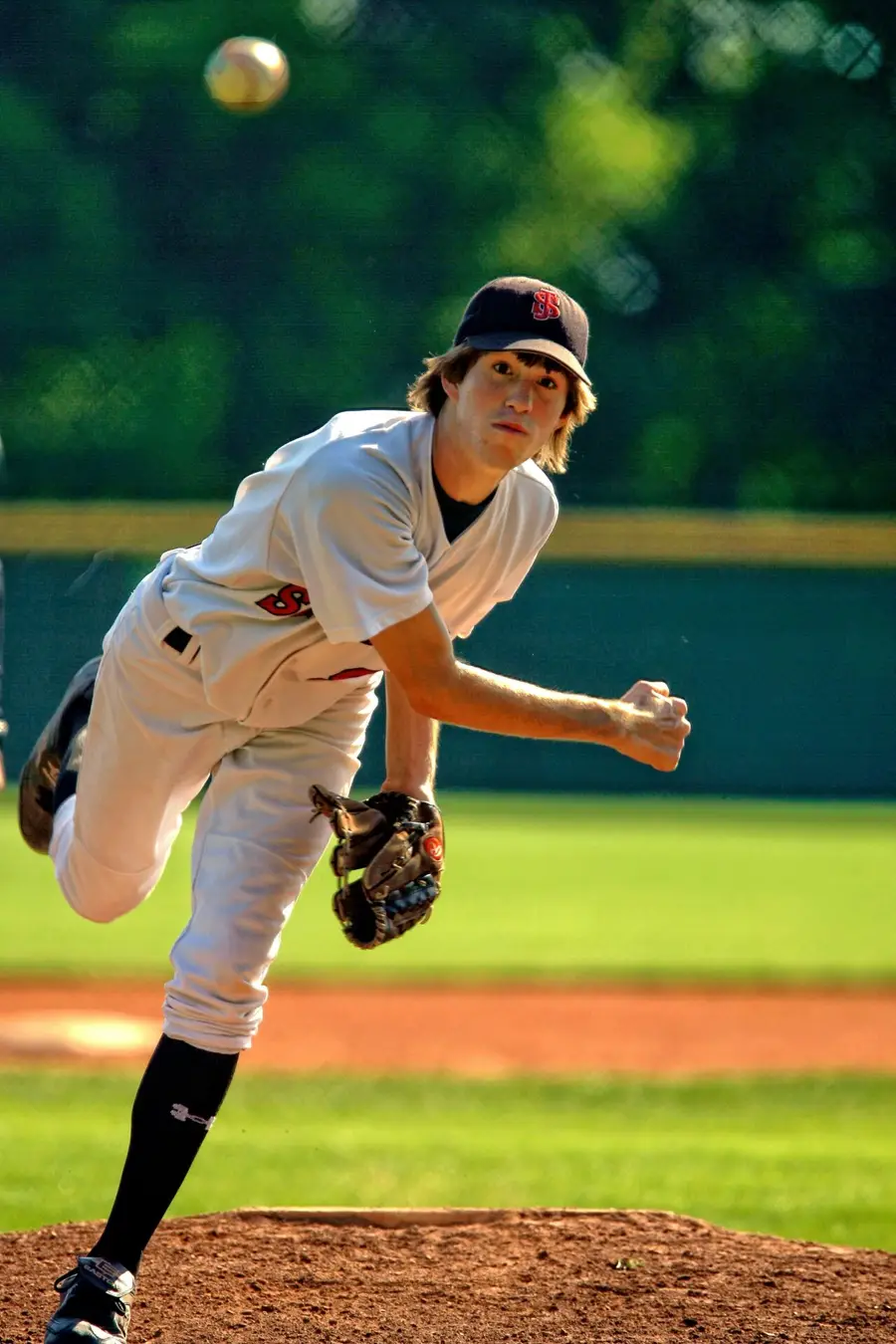 Brewers vs Reds July 2 odds, prediction & picks