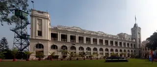 Calcutta betting: how an auction pool pays the field