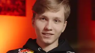 m0NESY extends his Falcons contract through 2030